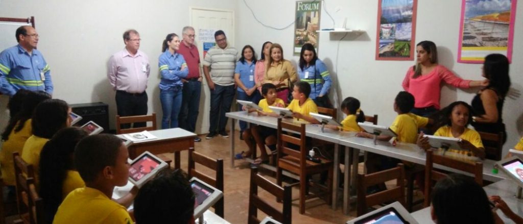 Como o uso da tecnologia pode ajudar crianças atendidas pelo Caseca