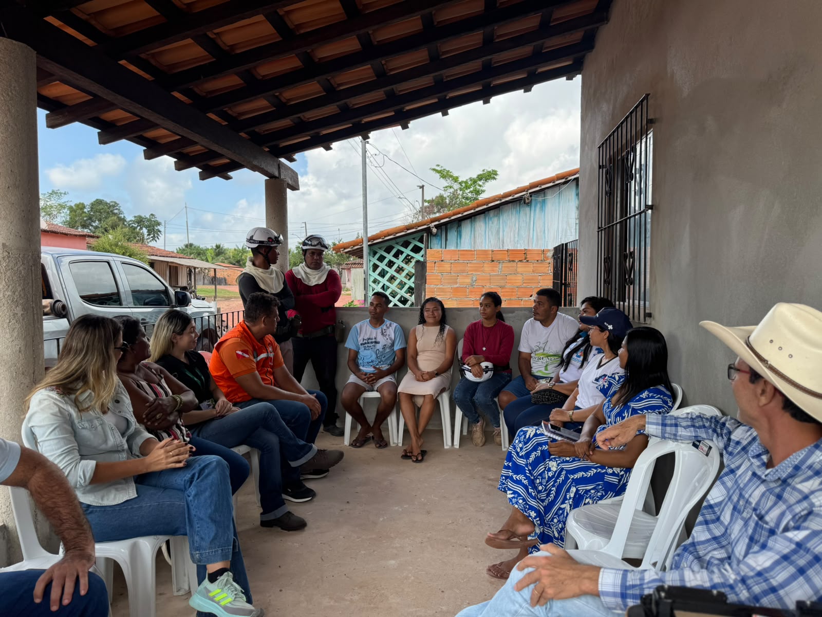 Diálogo com representantes e comunidades da região da Paragonorte